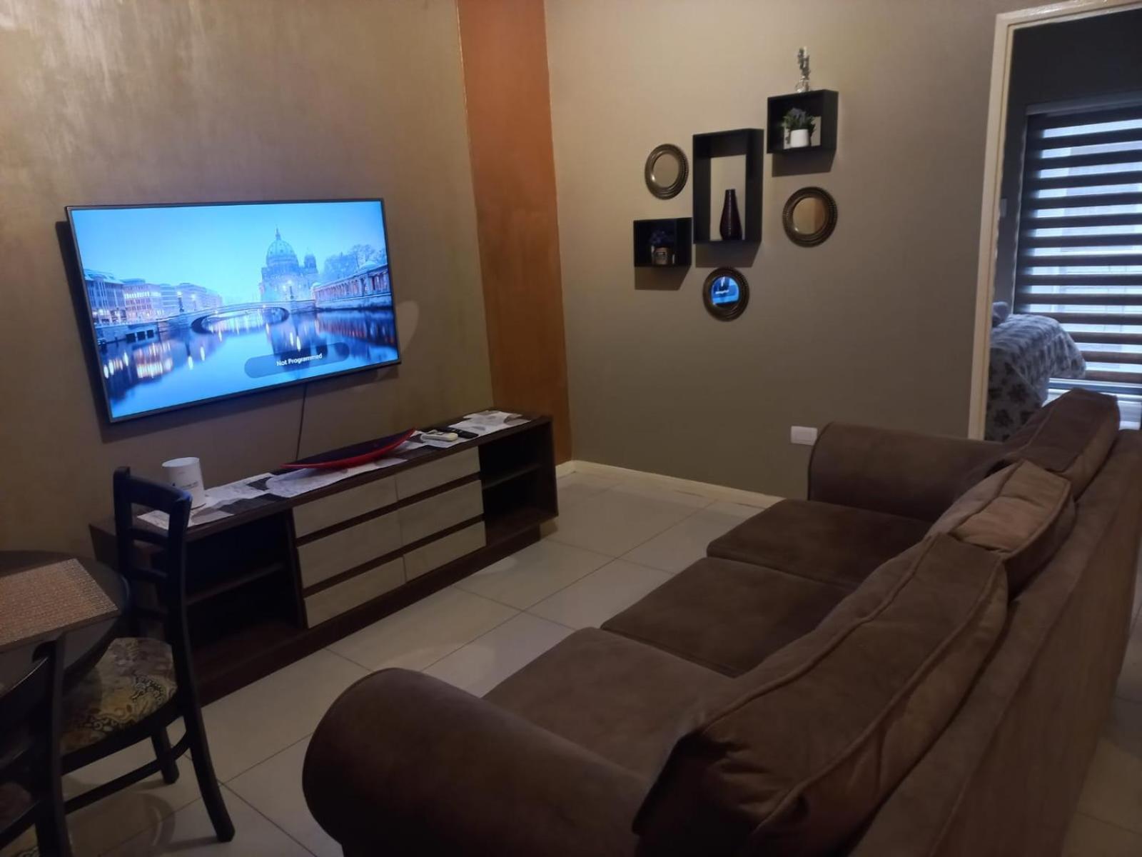 Urbanparkezstay I008 Durban